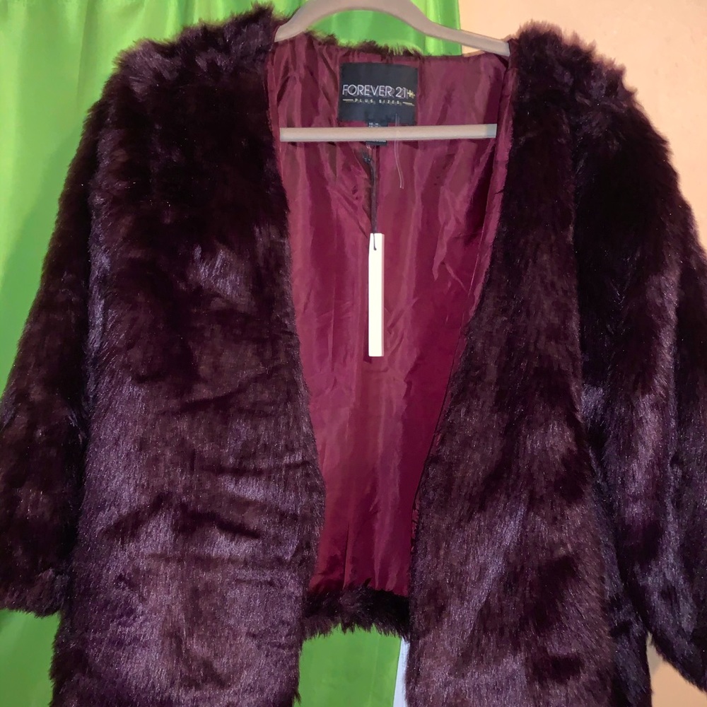 PLUM COLORED FAUX FUR COAT